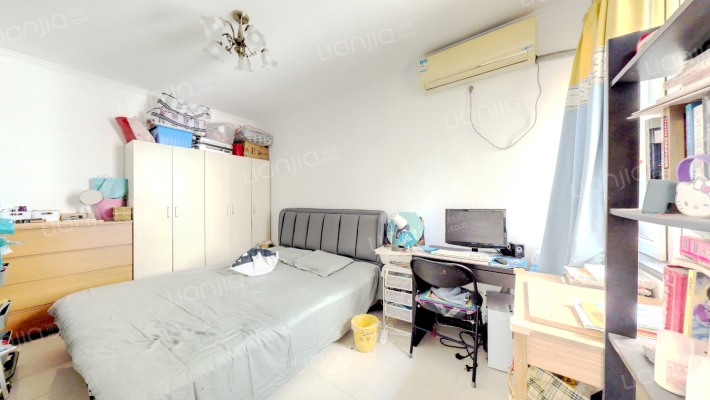 水岸花城 2室2厅 南-卧室A