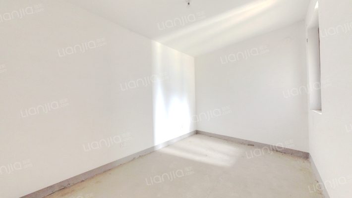 高品质社区，环境好，中间楼栋无遮挡-卧室A