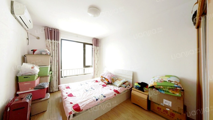 高铁新干线，南向格局，简单装修，诚意出售-卧室B