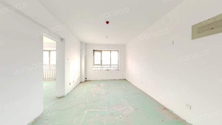 出售御景园 南向两居  交通方便 满二-客厅