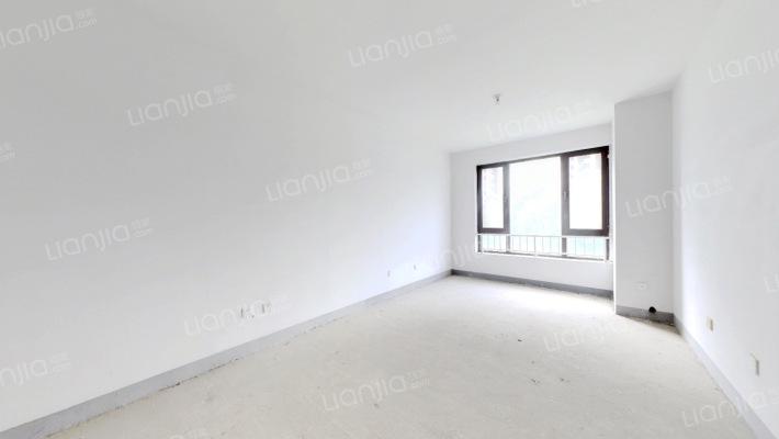 位置居中 满二 视野开阔 南向2居 看房方便-客厅