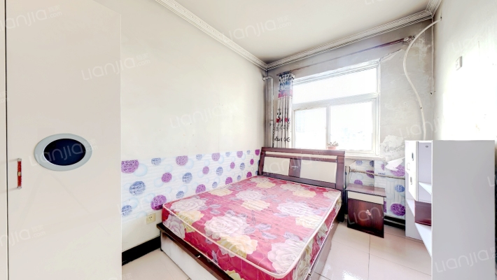 发发商城，东西房，满五唯一，简装，采光好，视野好-卧室B