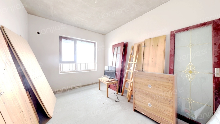 南北通透，70年产权，业主诚意出售-卧室C