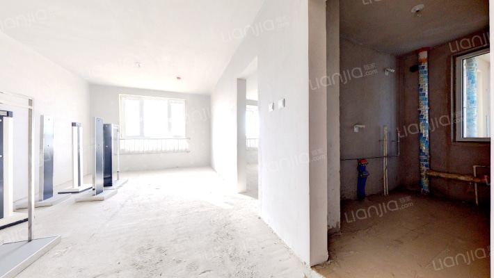 地理位置好离德信公园直线距离200米-客厅