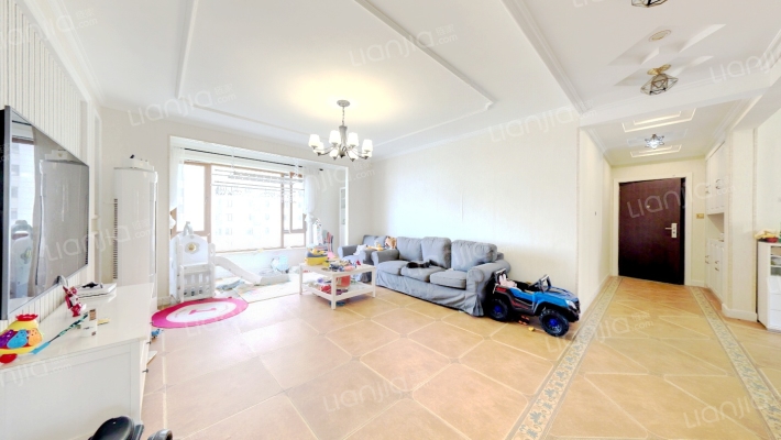 高铁新干线 4室2厅 南 北-客厅