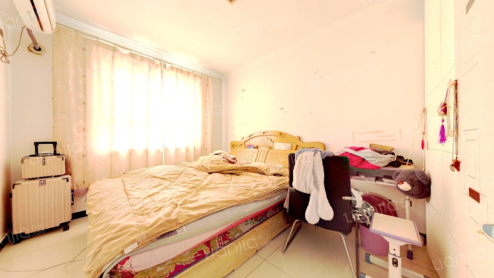 中高楼层，全天采光，房本满二 带装修-卧室B