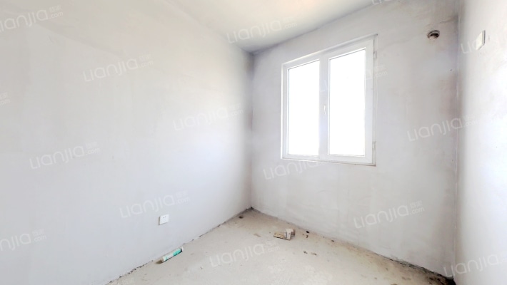 房产证满5年，毛坯房，可以随意装修-卧室A