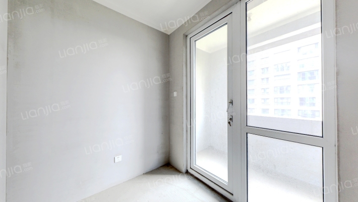 高铁板块一梯两户，洋房带阳台。-卧室B