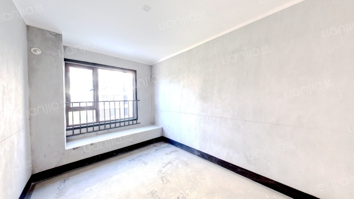 香桂府 南北三居室 中间层 位置好 满五年 单价低-卧室B
