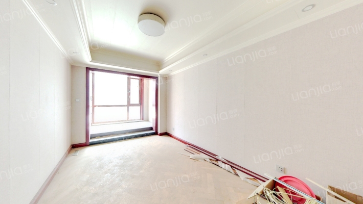 叠拼别墅下叠。共三层，还60平米花园 精装修-卧室A