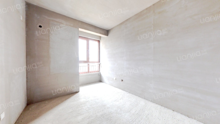 邻范阳路，房本满二，南北通透大四居，双卫大平层-卧室A