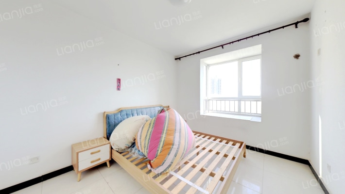 南北通透两居室 天地新城 一梯两户-卧室B