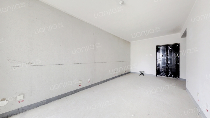 天伦湾嘉园，全南两居室，中高楼层，采光好-客厅