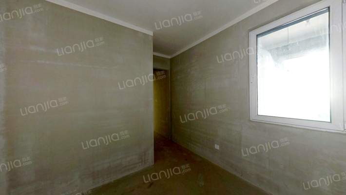 动车站旁 纯阳两居 诚意出售 ,房本以下。-卧室A