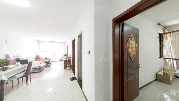 鸿坤理想湾经典南向小三居  中楼层采光好-客厅