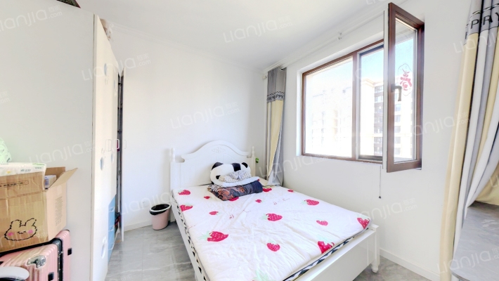 高铁新干线 3室1厅 南 北-卧室A