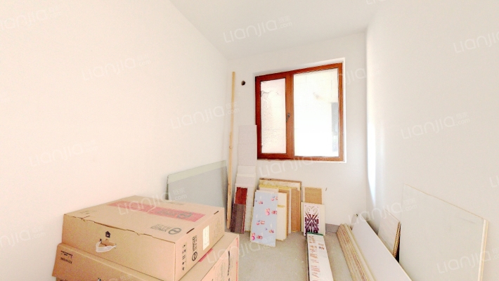 高铁新干线 3室2厅 南-卧室B