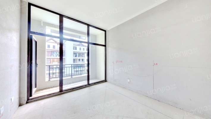 出售 凤麟府洋房 南北通透三居双卫  采光好-卧室C