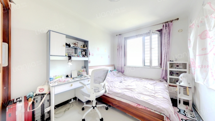 内部有幼儿园，西丁的，房本满二 视野好-卧室C