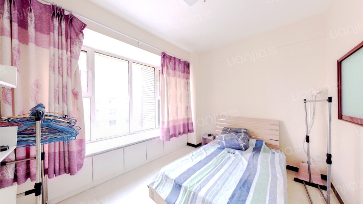 名流美域小区，高速路，开发区大开间-卧室