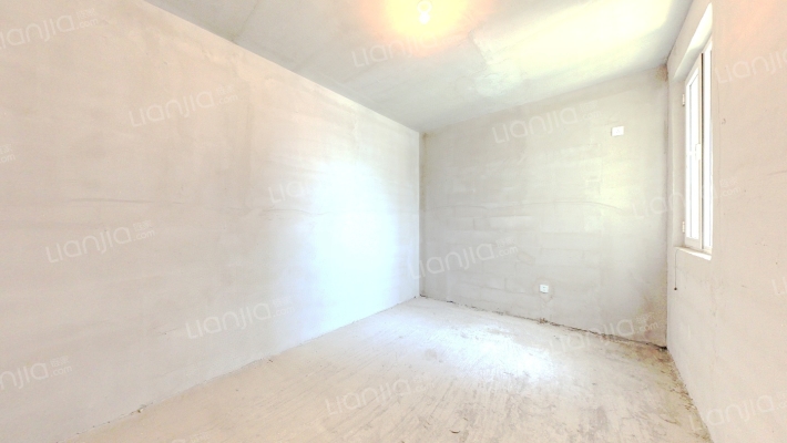 南向两居室，中间楼层，毛坯房任意装-卧室A