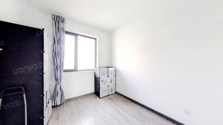 天伦湾一期  精装  拎包入住-卧室C