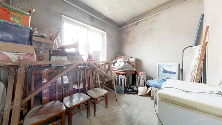 十八局建造小区  光明小区  满五  诚心卖-卧室B