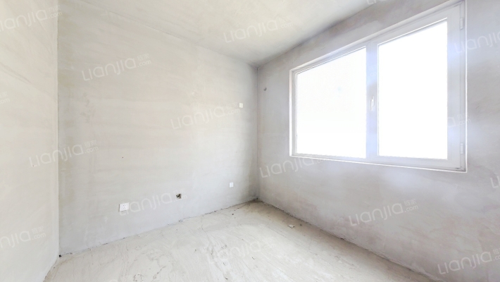 名流美域 南北通透三居室 中间楼层 房本满二-卧室A