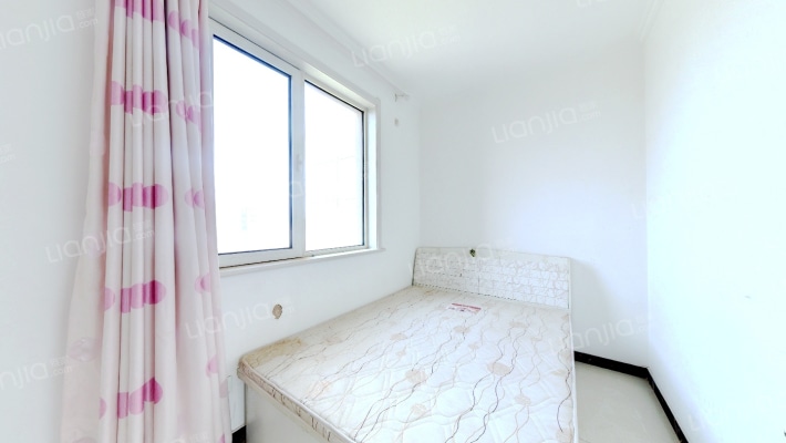 店长推荐 诚心出售 南北三居 价格可议-卧室B