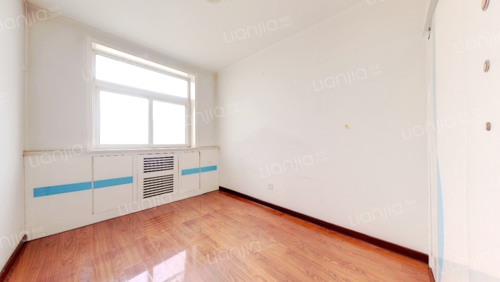 水电四局 南北两居室  房本满五年 园林社区-卧室A