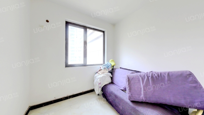 业主诚心出售，采光视野好无遮挡，随时看房-卧室C