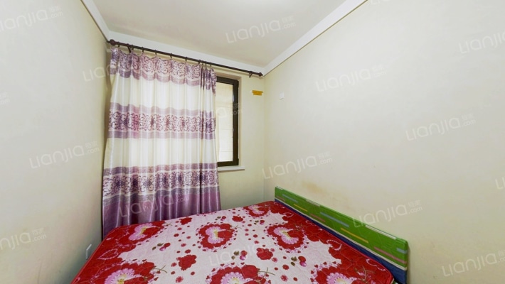 鸿坤全阳三居室  精装修   中间楼层   采光充足-卧室B