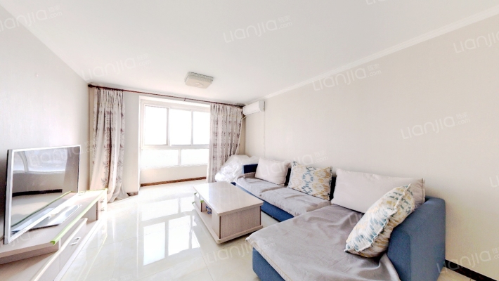 市区 冠云路大两居室 70年产权 看房有钥匙-客厅