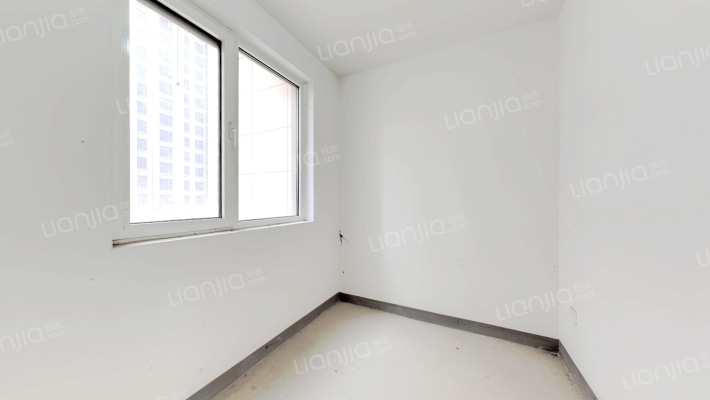 采光好 光线充足 南北经典三居室 楼下就是公园-卧室B