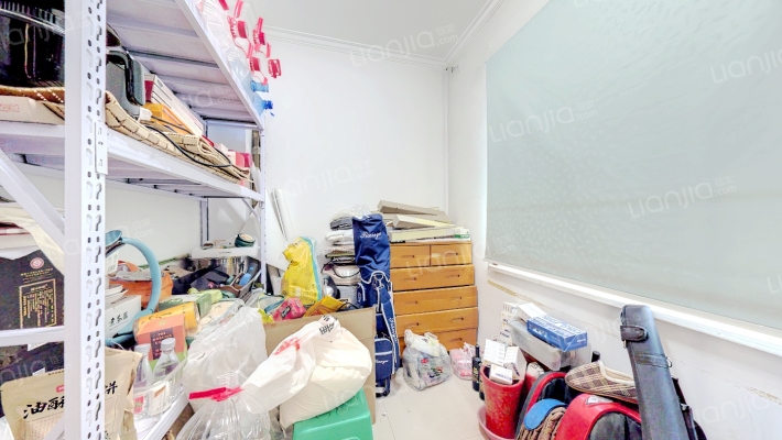 钻石广场旁占地两亩独栋别墅出售-卧室C