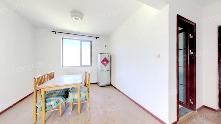 涿州东站鸿坤理想湾 南北通透三居双卫 好楼层采光好-餐厅