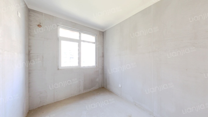 华融现代城 3室2厅 南 北-卧室B