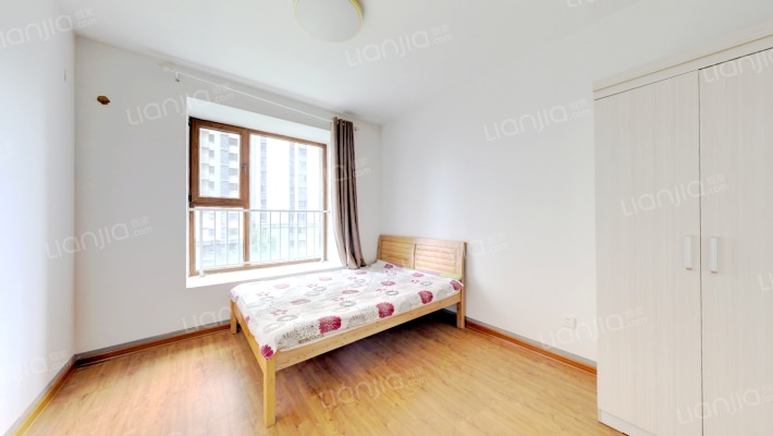 新干线南北通透三居  两梯四户采光好 随时看房-卧室C