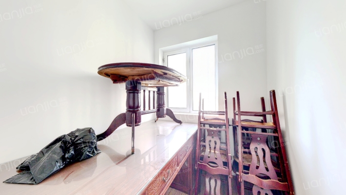 三利中和城一期四居室 带装修满二年无尾款采光充足-卧室D