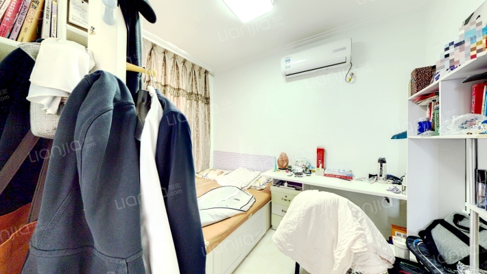 鸿坤理想湾北区 2室1厅 南-卧室A