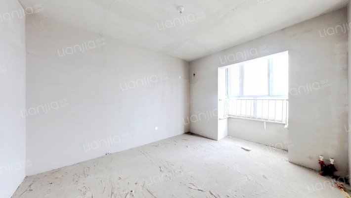 房本满五唯一，中间楼层采光好，配套齐全-卧室B