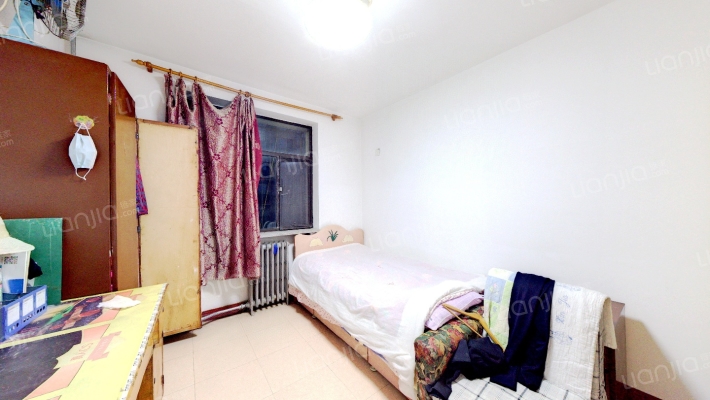 居住环境安静 板楼使用面积大 税费低-卧室A