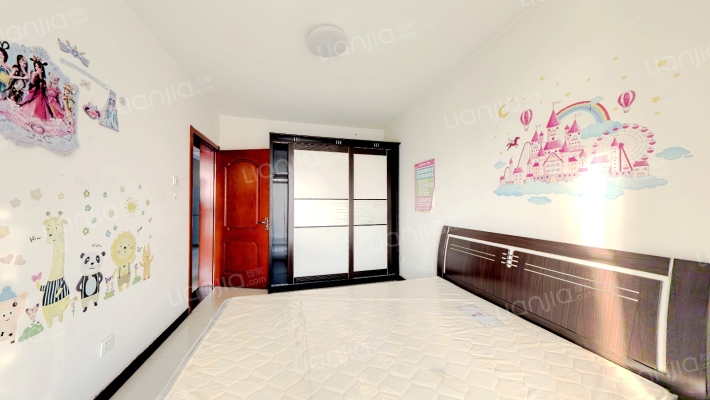 东兴南街 电梯房 两居室 南北通透 好楼层 交通便利-卧室B