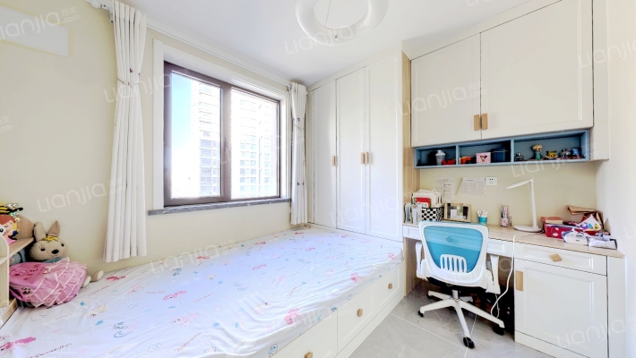 鸿坤理想湾  精装修 三居双卫  满二 无遮挡 诚意出售-卧室A