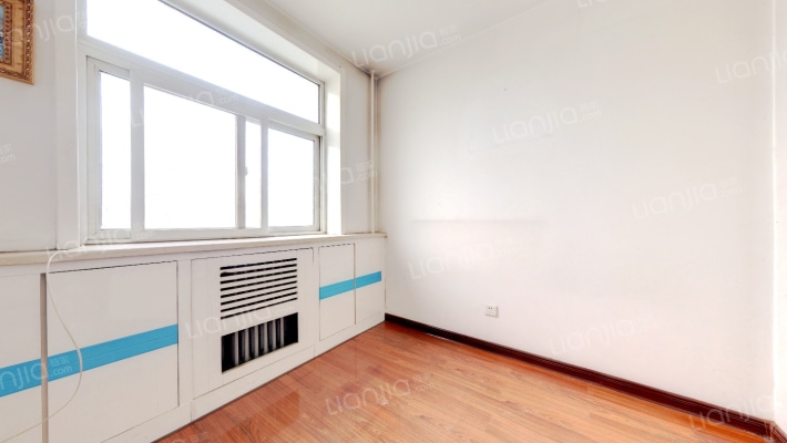 水电四局 南北两居室  房本满五年 园林社区-卧室B