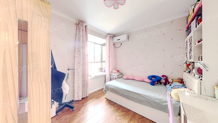 君悦广场钻石商圈 高品质社区 两室双卫-卧室A