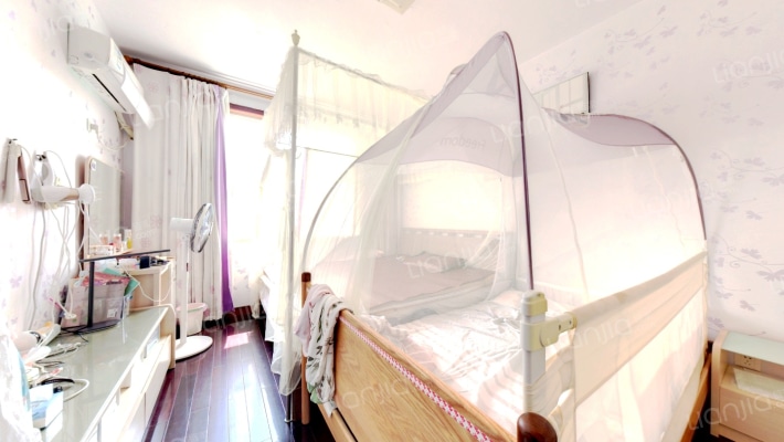 天平花园顶带阁楼使用面积很大带双车库诚心出售 苏州吴中木渎天平花园二手房 苏州链家