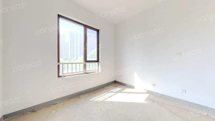 涿州高铁东站鸿坤别墅，满二，南北通透，改善居住-卧室C