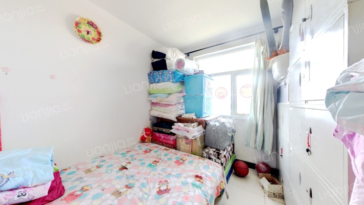 范阳路朝阳路华泰豪庭大三居户型方正税费低-卧室A