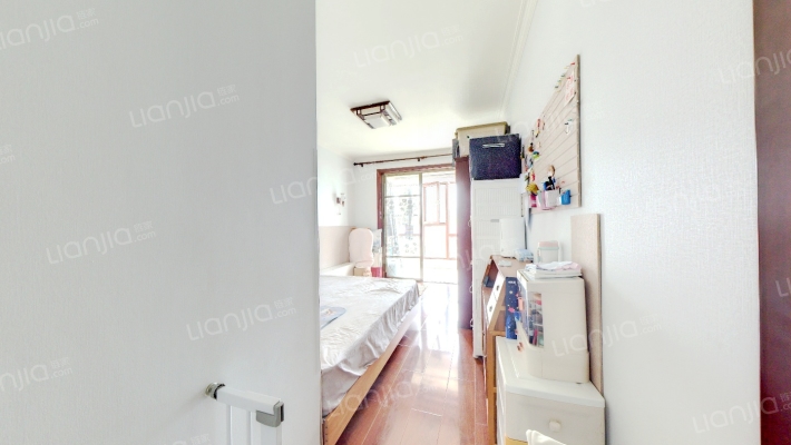 德信商圈，本地改善型板楼社区，采光好，视野不错-卧室A